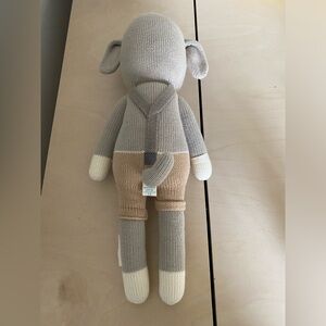 Cuddle + Kind Noah the Dog